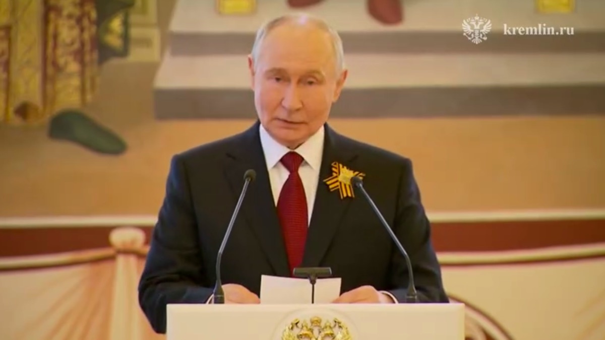 Путин проводит торжественный прием для глав делегаций иностранных государств