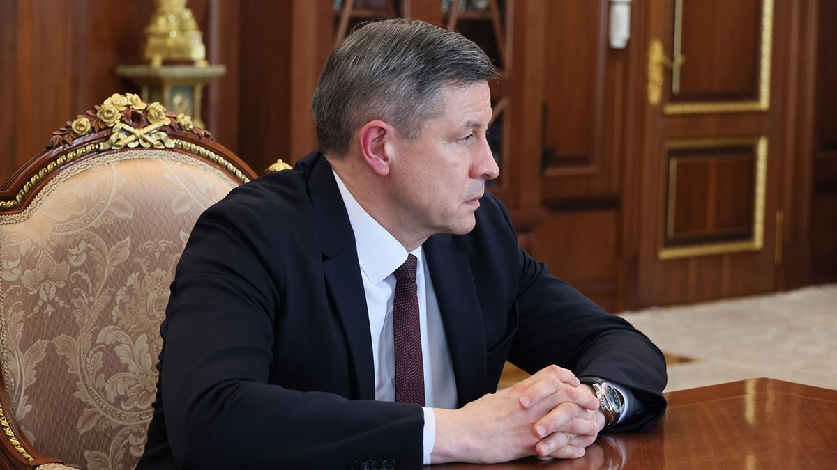 Губернатор Ковальчук пожаловался, что оказался в Брянске всего с одним костюмом
