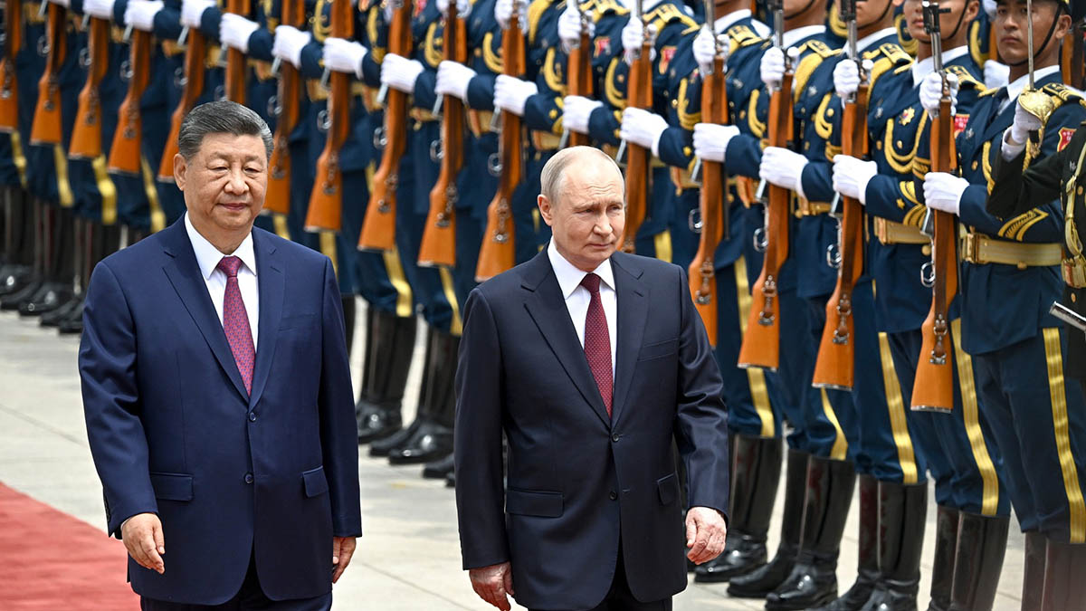 Владимир Путин пригласил Си Цзиньпина посетить Россию в следующем году