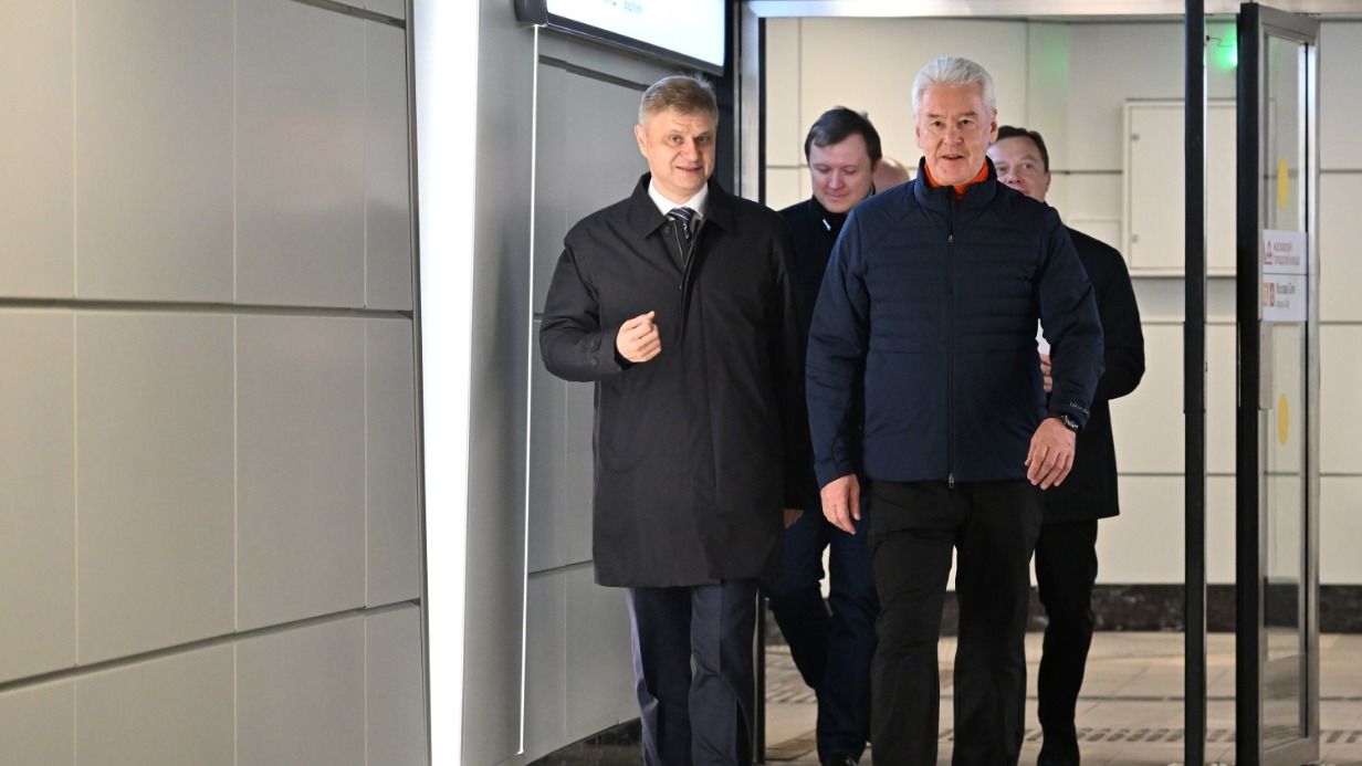 Генеральный директор — председатель правления ОАО «РЖД» Олег Белозеров и мэр Москвы Сергей Собянин во время открытия нового московского городского вокзала Москва-Сити
