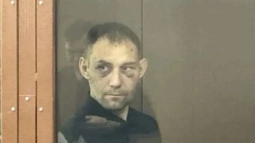 Суд арестовал мужчину, ударившего ножом полицейского в центре Москвы