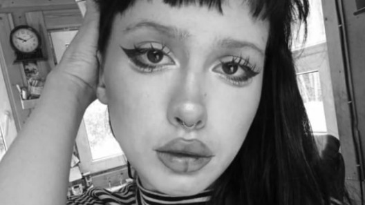 Из-за отсутствия личной жизни: 22-летняя блогерша Фемцел Королева покончила с собой