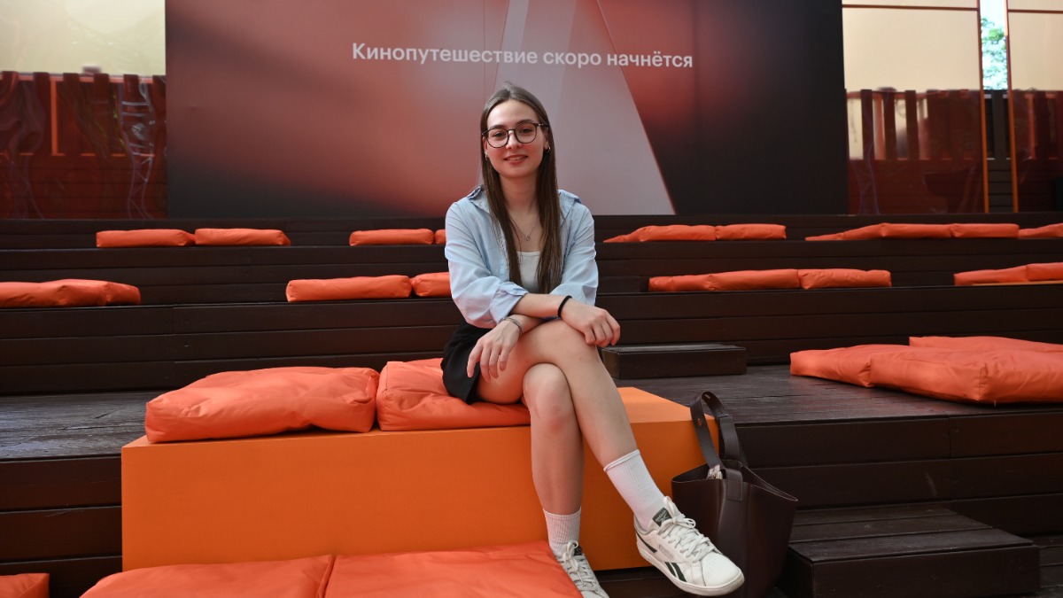 Студентка Анна Боброва