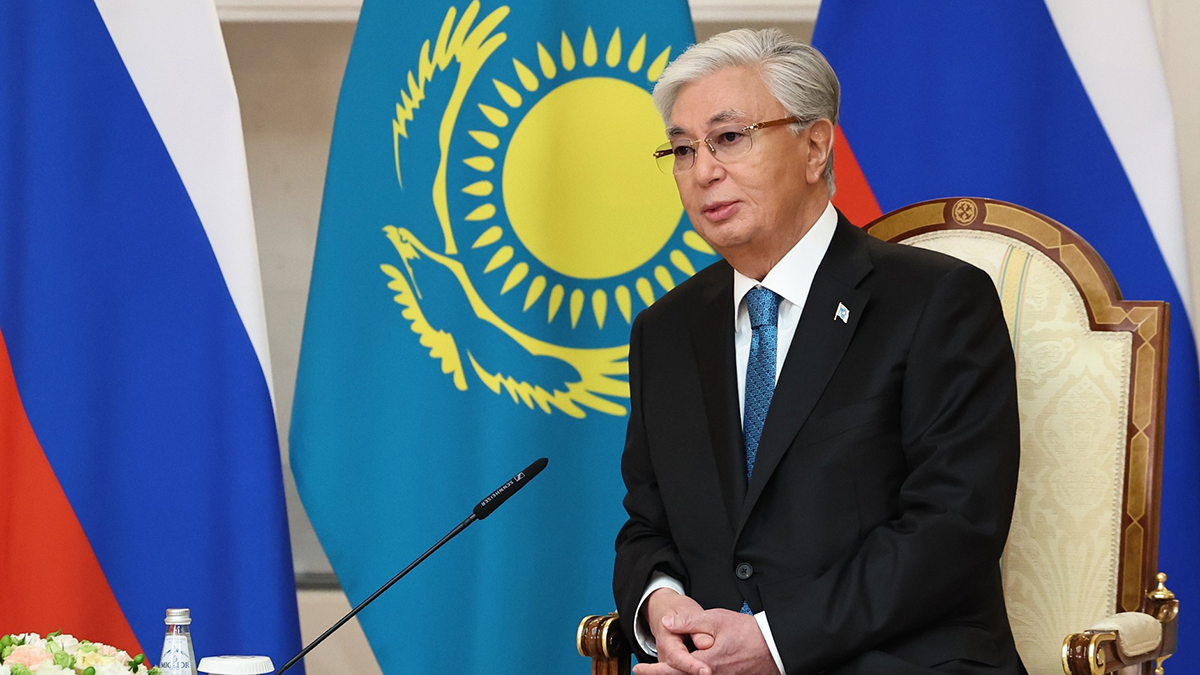 Токаев отказался быть посредником в конфликте России и Украины
