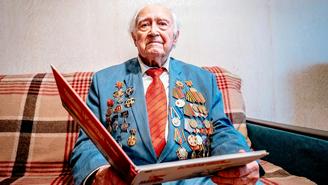 Ветераны Великой Отечественной войны поделились с москвичами своими историями
