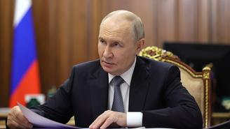 Путин: Москва щедро делится наработками в образовательной сфере с регионами