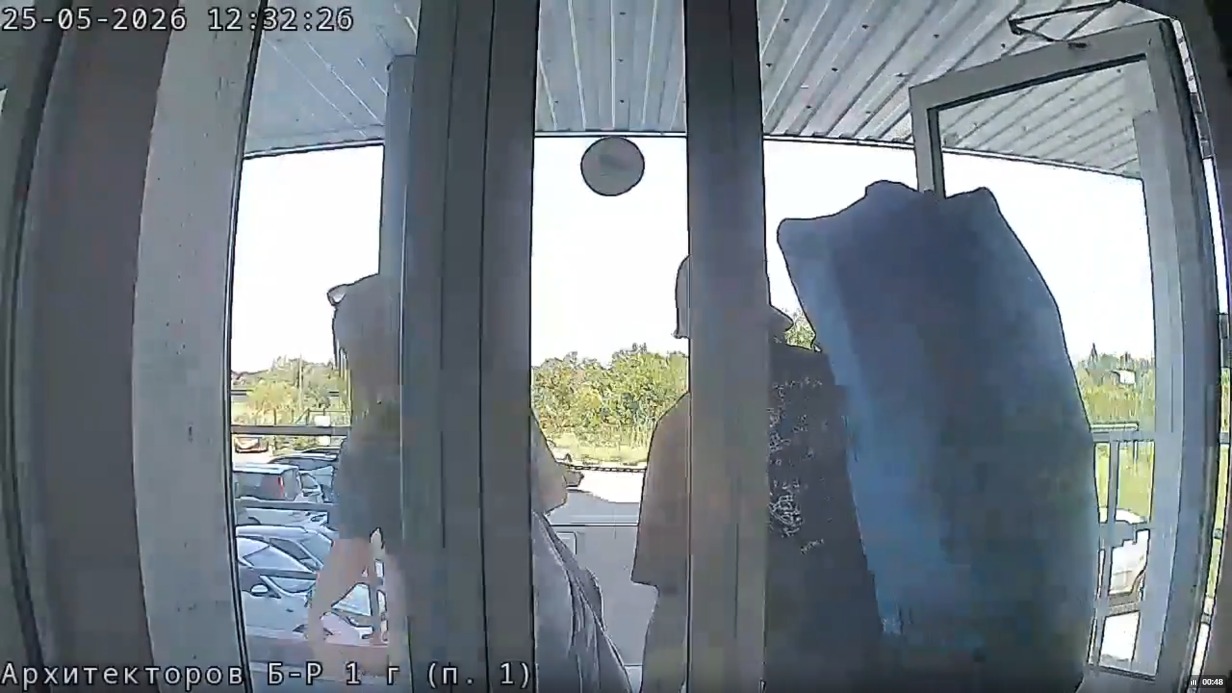 Спасатели опубликовали последнее видео с погибшей в Омске парой сапбордистов