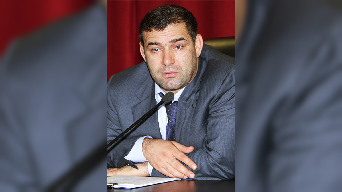 Экс-главу ПФР Дагестана Муртазалиева* приговорили к пожизненному сроку: биография, убийства, побег за границу