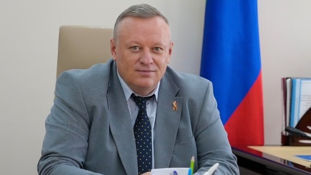 Мэр Каспийска Борис Гонцов объявил об уходе с должности