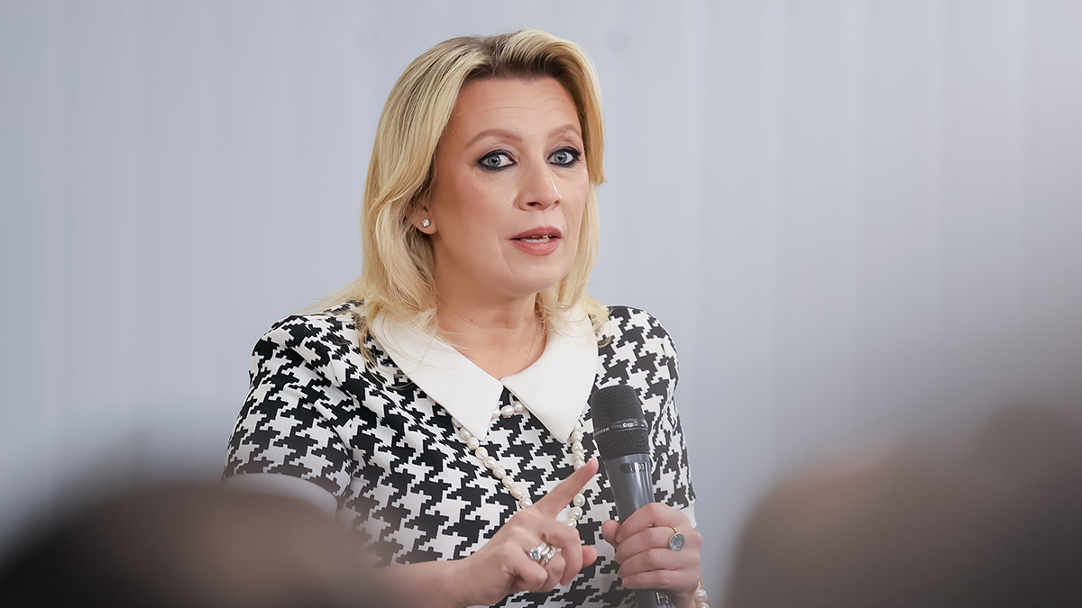 Захарова стихами Пушкина прокомментировала визит европейских послов в МИД России