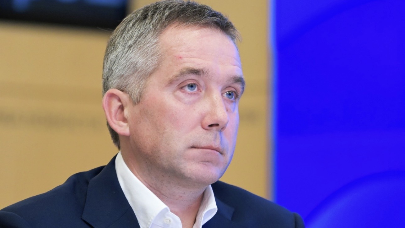 Советник ректора Национального исследовательского университета «Высшая школа экономики», журналист, сторонник Партии «ЕДИНАЯ РОССИЯ» Олег Леонов
