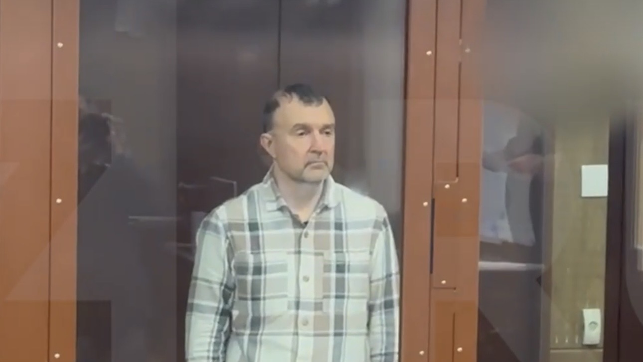 РЕН ТВ: Продюсеру Линды Кувшинову предъявили обвинение в крупном мошенничестве