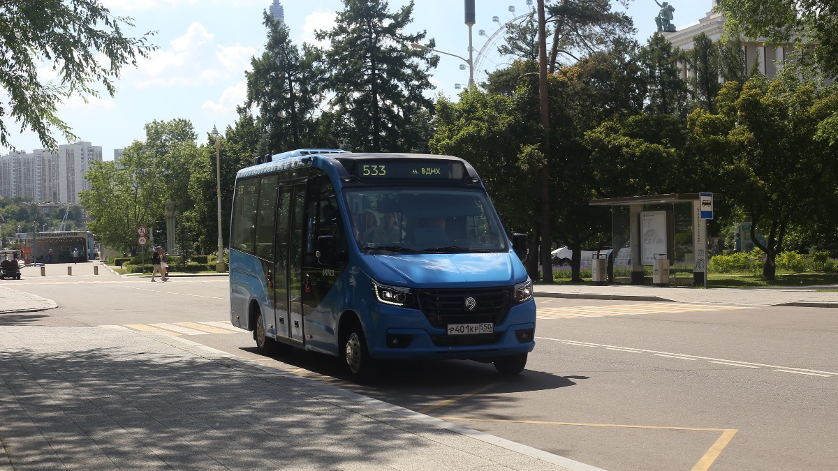 Более 650 тысяч поездок совершили на новых автобусах малого класса коммерческих перевозчиков в Москве