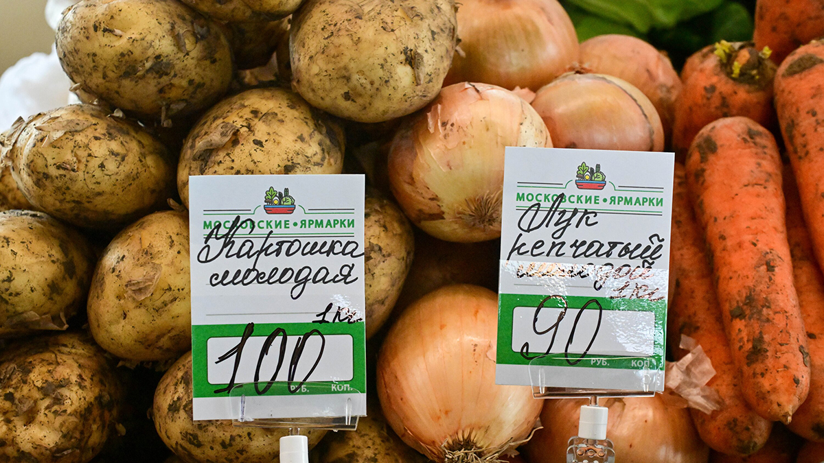 Какие продукты выгоднее купить летом 2026