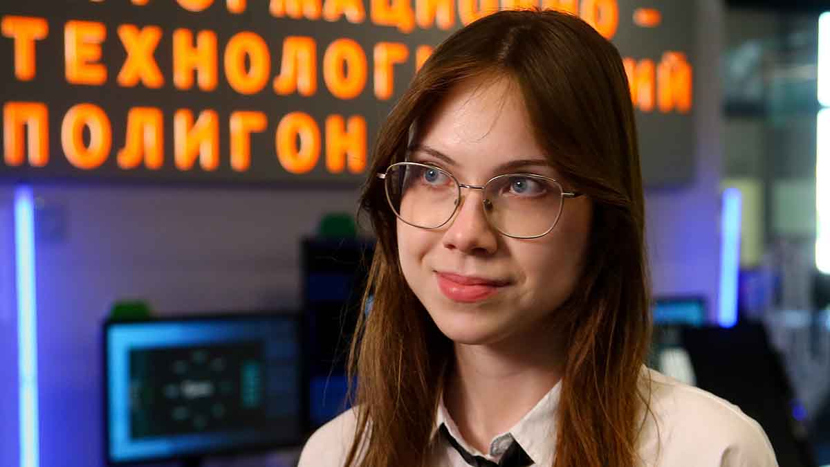 Первая 500-балльница в истории ЕГЭ Екатерина Малкова подала документы в МФТИ