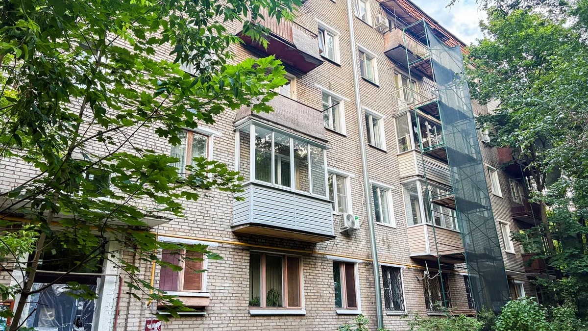 В Юго-Восточном округе проходит капитальный ремонт дома 1961 года постройки