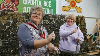 Сети волонтеров спасают воинов 