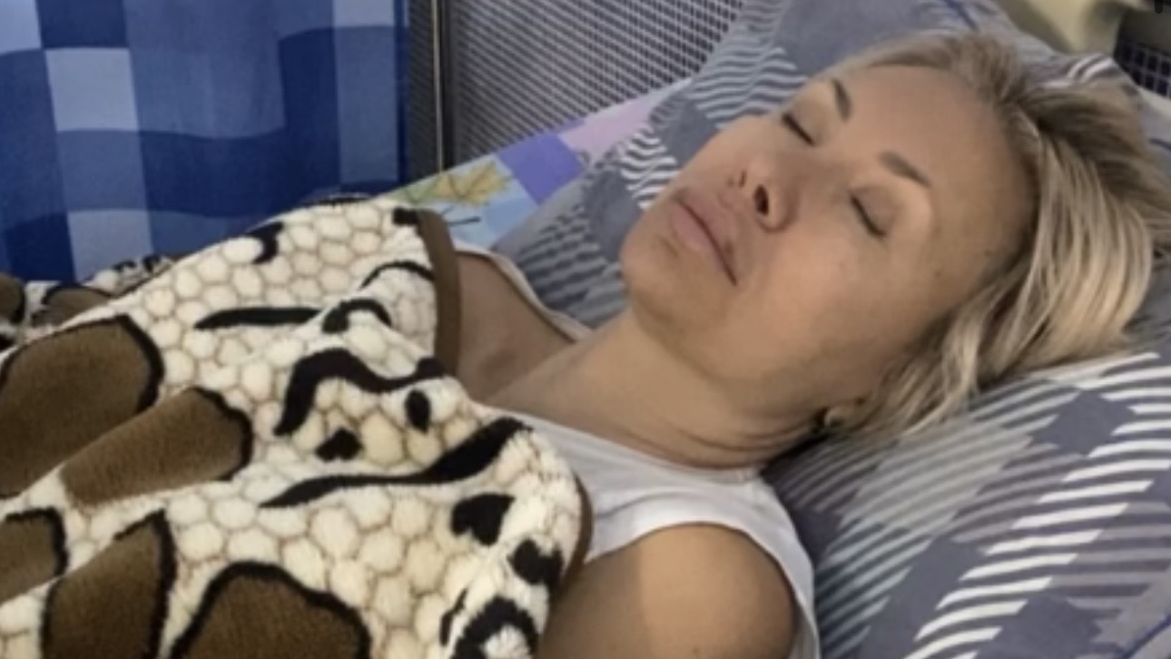 Звезду «ДОМа-2» Элину Камирен доставили в больницу в тяжелом состоянии