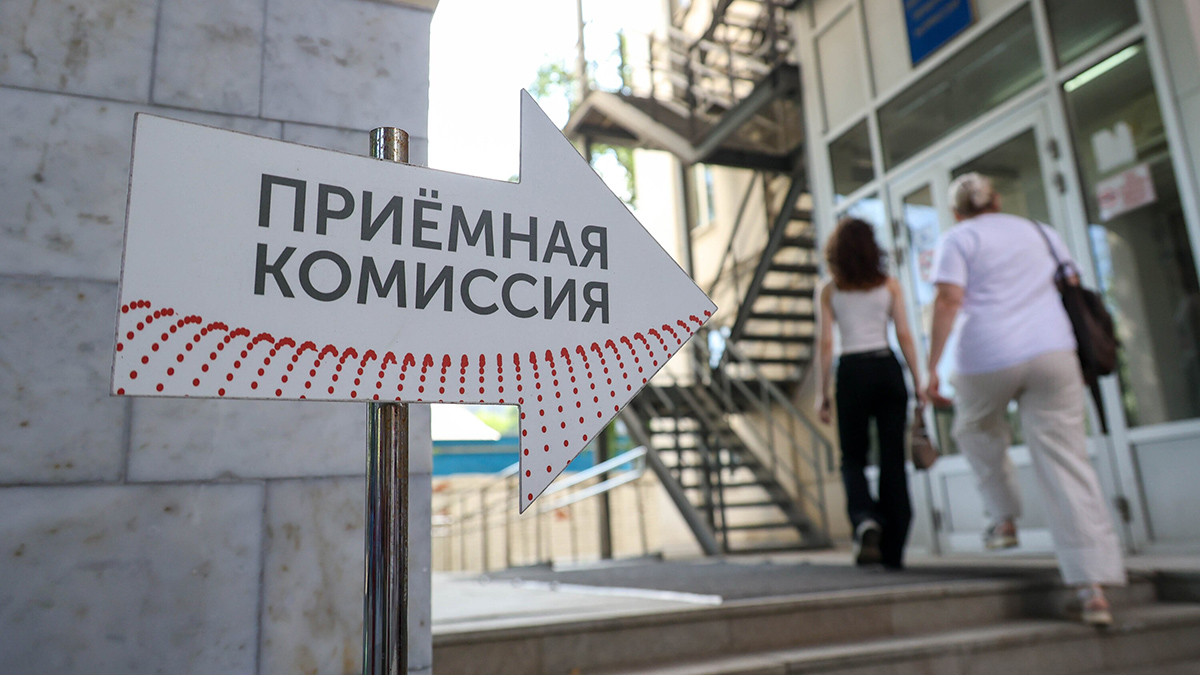 Эксперт Диких оценил ситуацию с ажиотажем вокруг олимпиадников