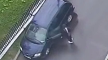Мужчина угнал машину на Каскадной улице в Москве: причина, кого задержали
