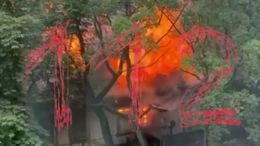 Особняк Ропса загорелся в Санкт-Петербурге 