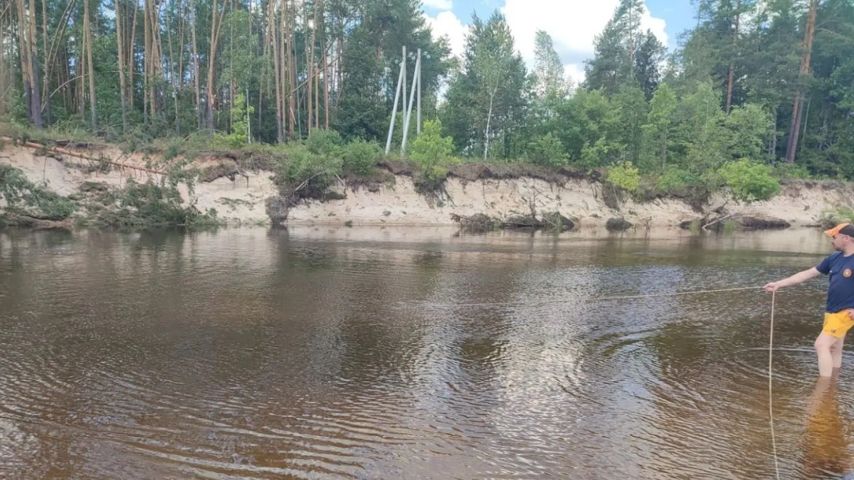 Подросток погиб, пытаясь спасти тонувшую женщину в реке Лух