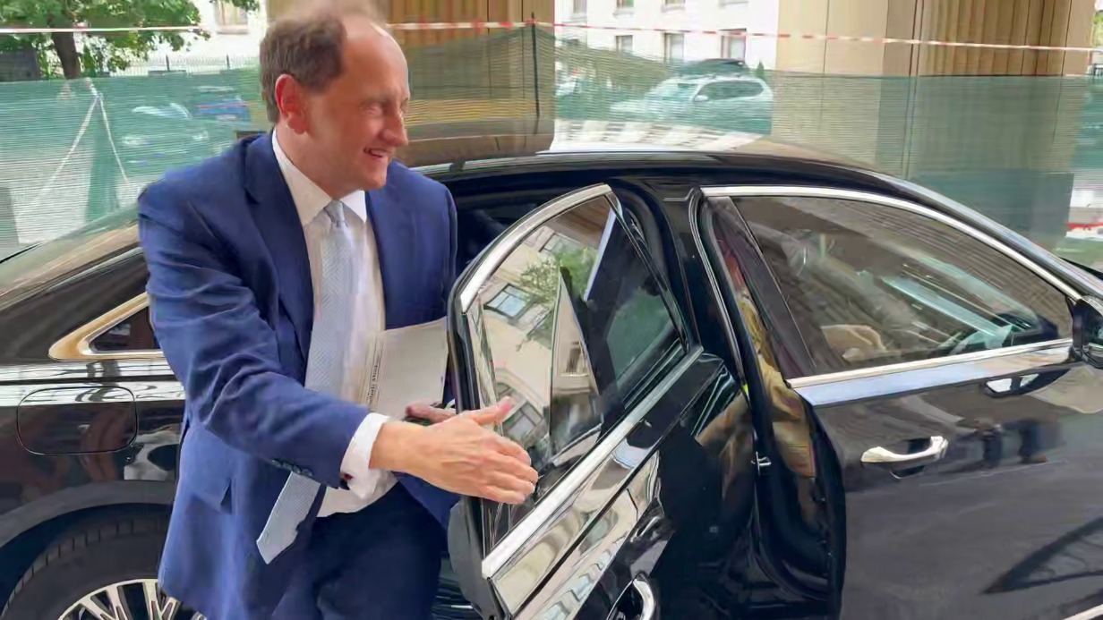 МИД России вызвал немецкого посла Александра Ламбсдорффа