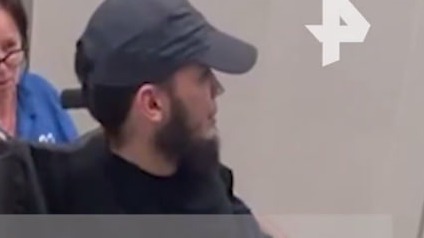 Инвалида-колясочника, избившего пасынка в Дрожжине, заметили на свободе — РЕН ТВ
