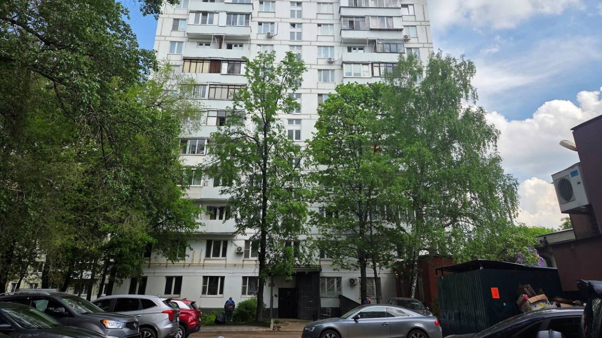 Два коммерческих помещения в Дмитровском районе выставили на городские торги