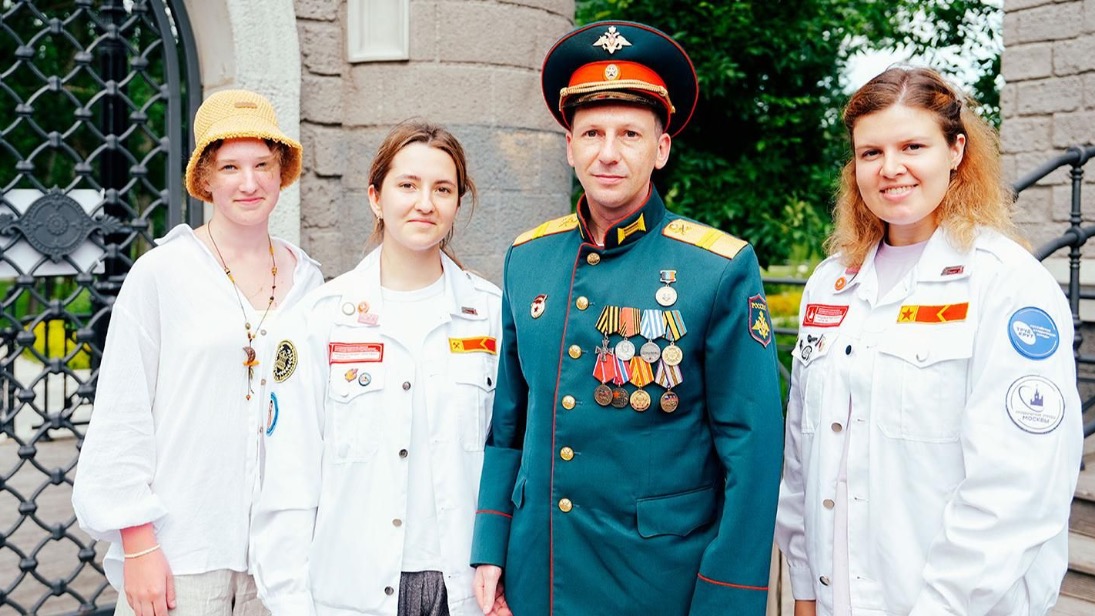 «Молодежь Москвы» проведет серию патриотических встреч «Диалоги с героями»