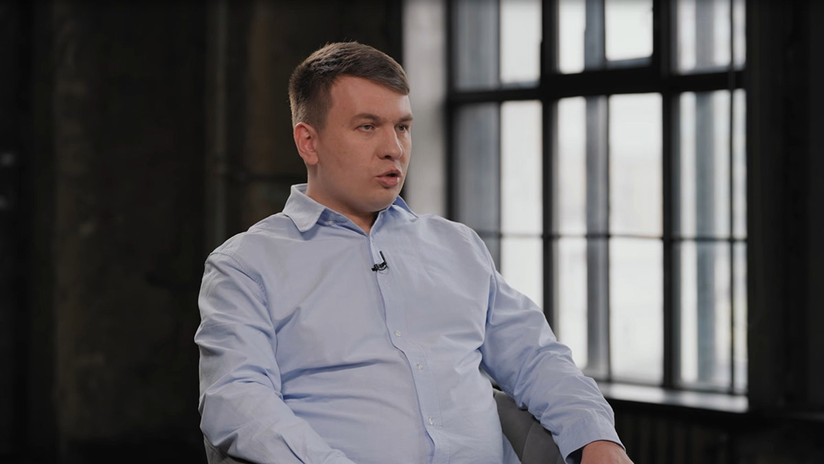 Блогера Илью Ремесло задержали по делу о фейках о ВС РФ