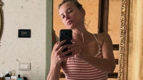 Пользователи Сети испугались за состояние Юлии Высоцкой из-за фото без фильтров