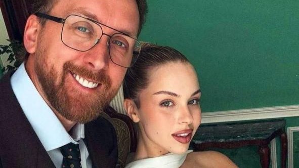 «Теща ему ближе по возрасту»: 19-летняя жена Якушева нарвалась на критику в Сети