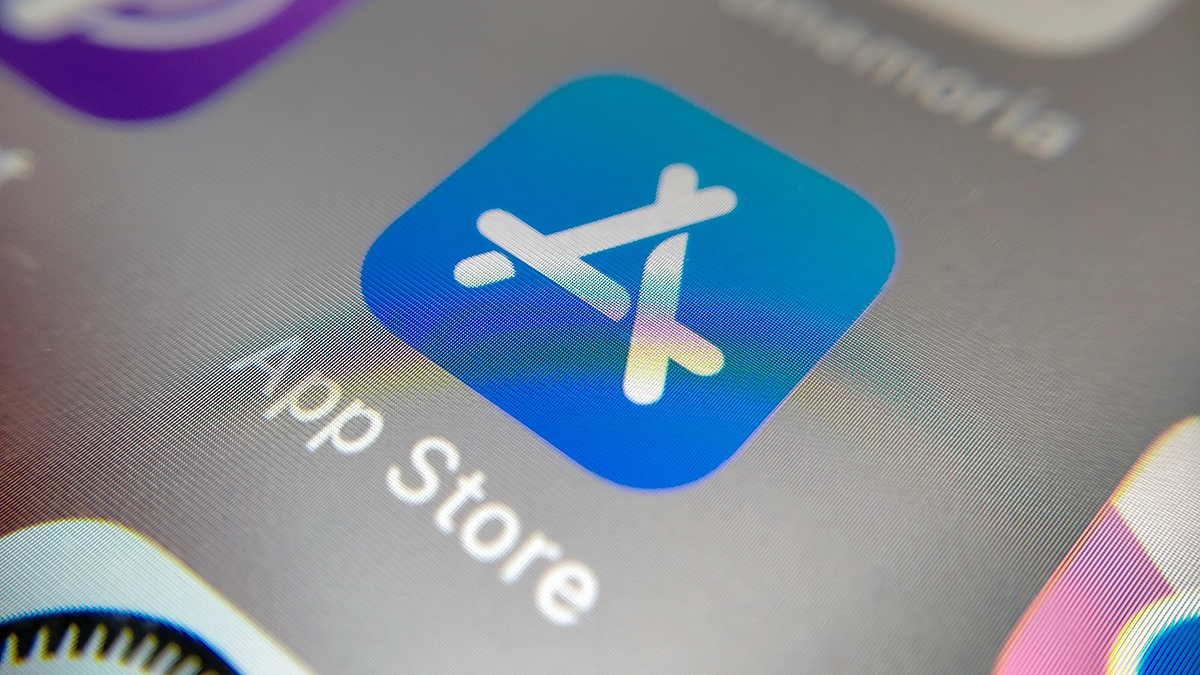 Россияне пожаловались на сбой в работе App Store