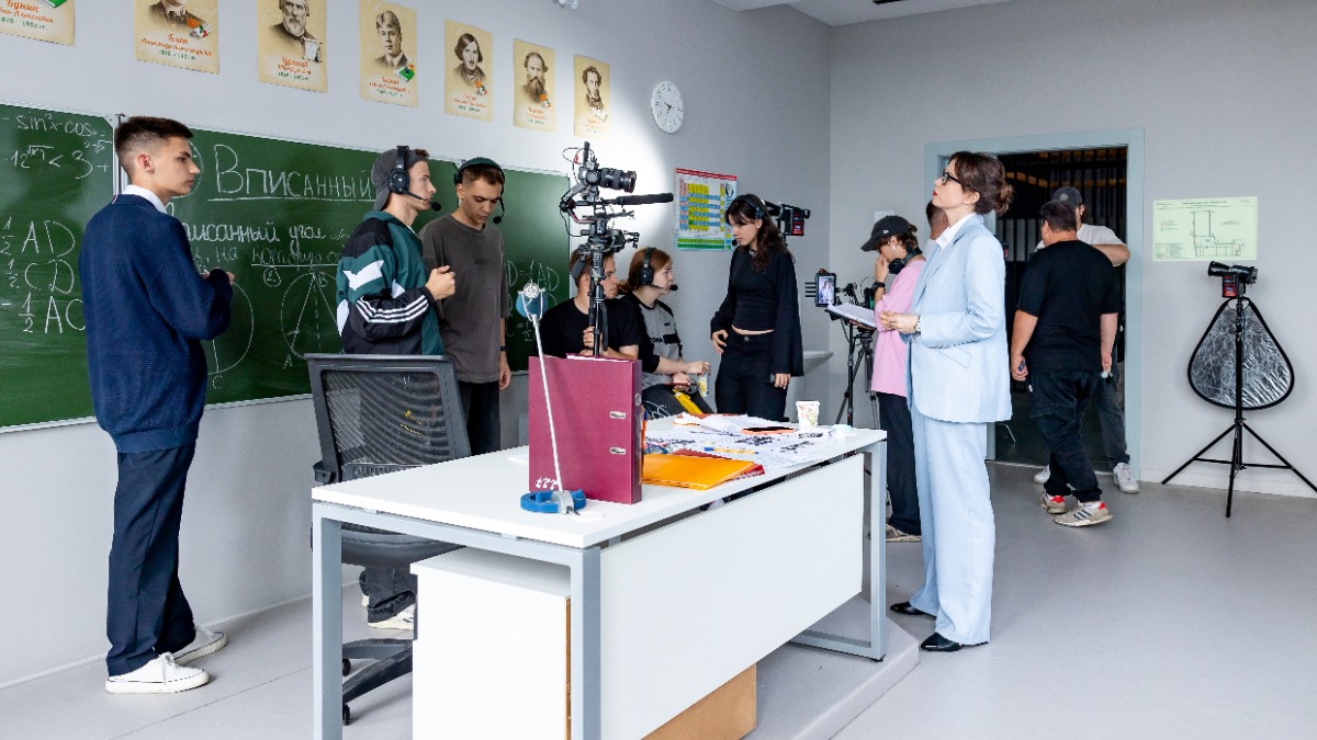 Ученики московских медиаклассов сняли собственный сериал в кинопарке «Москино»