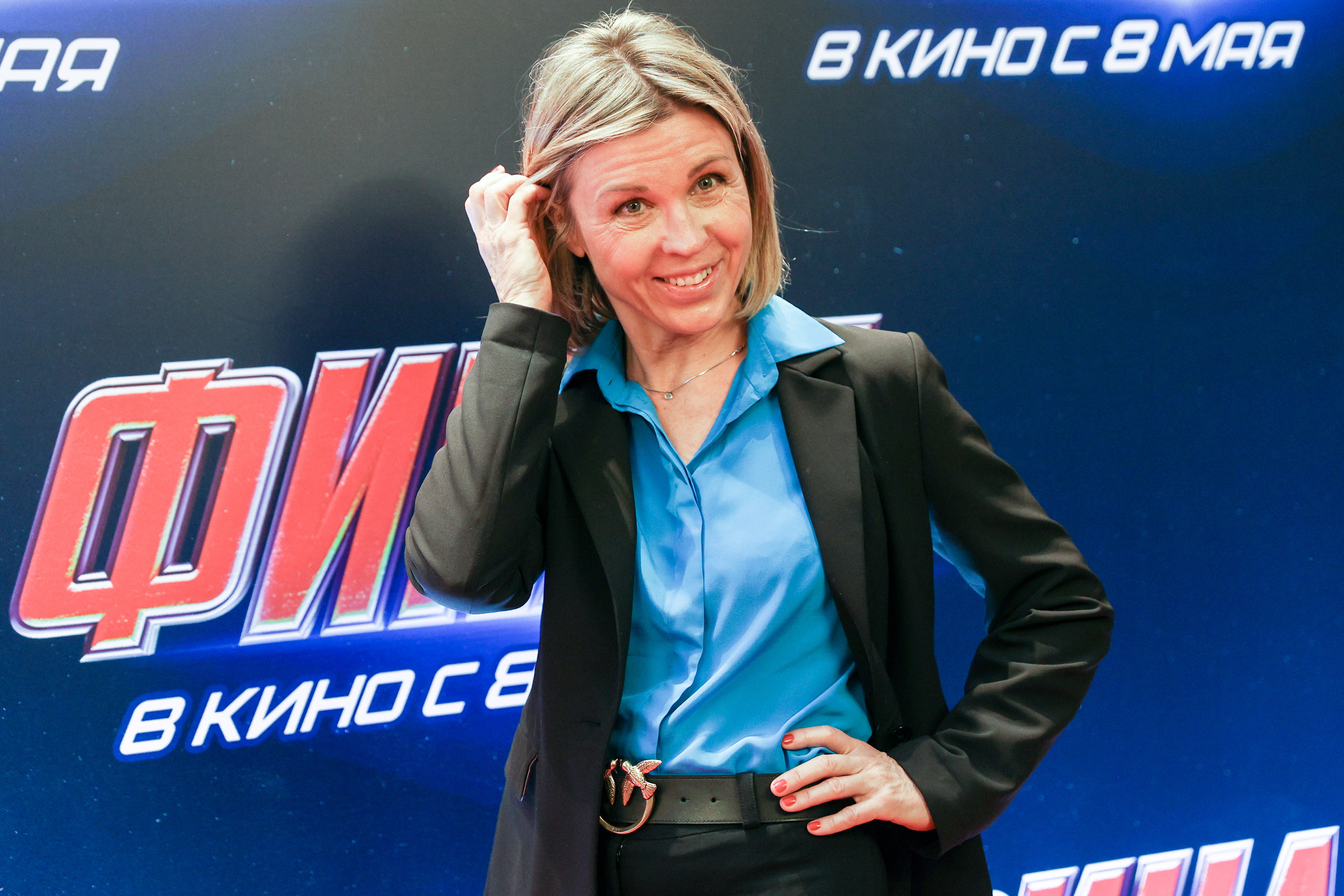 Лика Стар показала фигуру в бикини на пляже в Италии