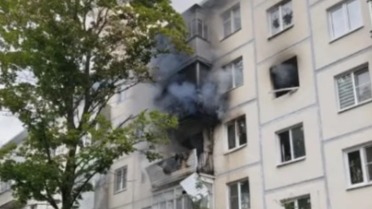 Спасатели ликвидировали открытое горение в доме в Егорьевске после взрыва газа