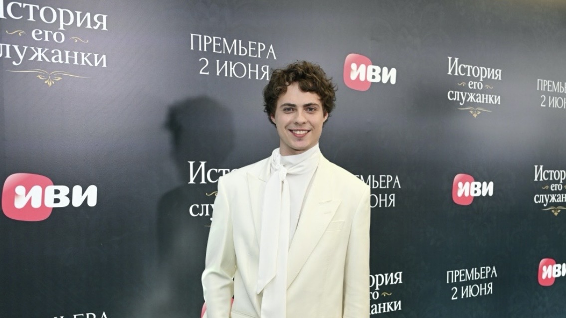 Актер Михаил Сотников рассказал, с кем из коллег мечтал бы сняться в кино
