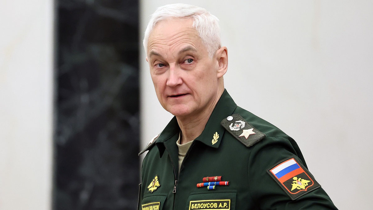 Андрей Белоусов проверил выполнение боевых задач группировкой «Восток»
