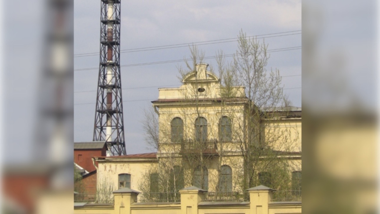 Специалисты воссоздали витражи особняка Веге в Петербурге