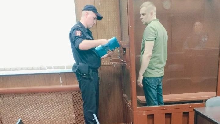 Бывшего начальника Казанского вокзала в Москве осудили за взятки на 8,5 года