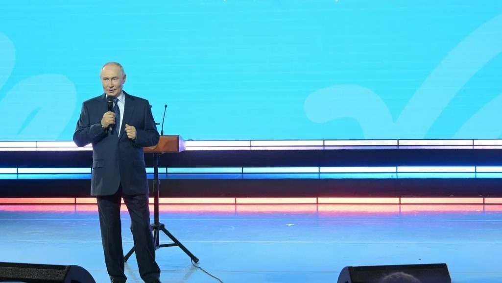 Школьники — финалисты «Большой перемены» рассказали Путину о своих проектах