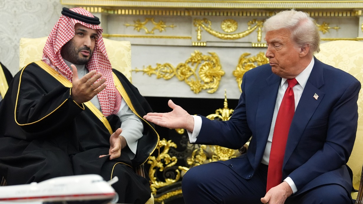 Президент США Дональд Трамп и наследный принц и премьер-министр Саудовской Аравии Мухаммед бен Сальман Аль Сауд во время встречи Evan Vucci