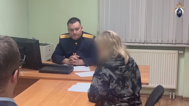 Мать вытолкнула трехлетнюю дочь из окна девятого этажа в Сергиевом Посаде: причина, состояние девочки, личность матери