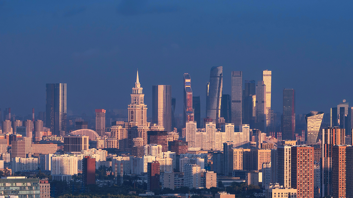 Москва стимулирует рост бизнеса в других регионах России через госзакупки