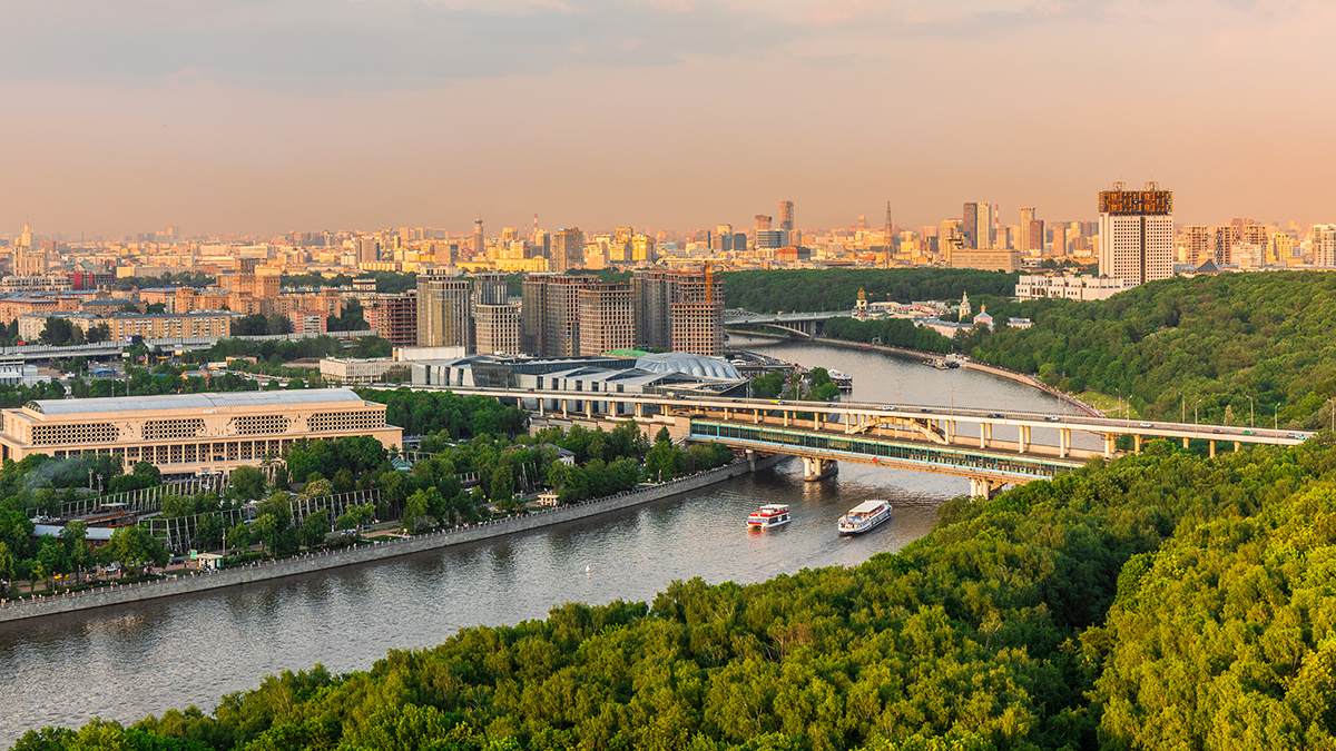 Москва активно развивает экономические связи с регионами России