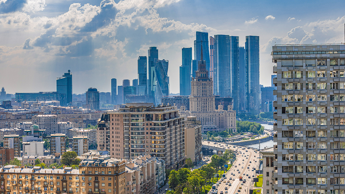 Москва заключила более 50 тысяч контрактов в рамках национального режима в первом полугодии 2026 года