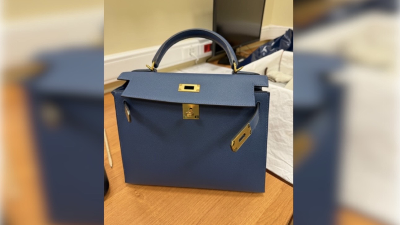 Сумку Hermes за 6,2 миллиона изъяли у пассажира, прилетевшего из Дубая в Москву