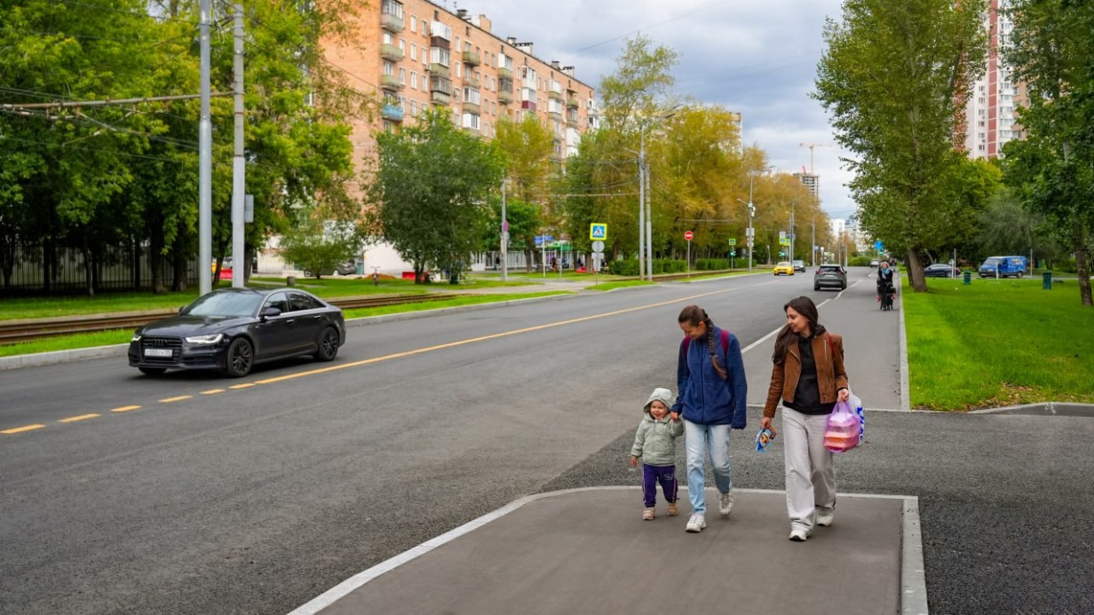 Специалисты обновили асфальт на Загородном шоссе в ЮАО