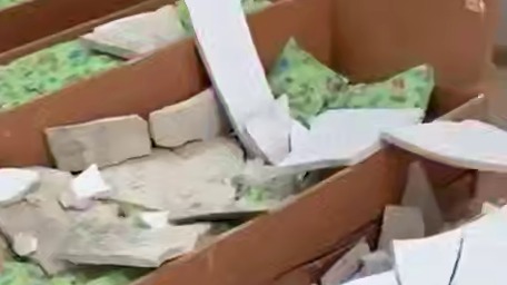 «112»: Обрушение штукатурки произошло в детском саду в Дагестане